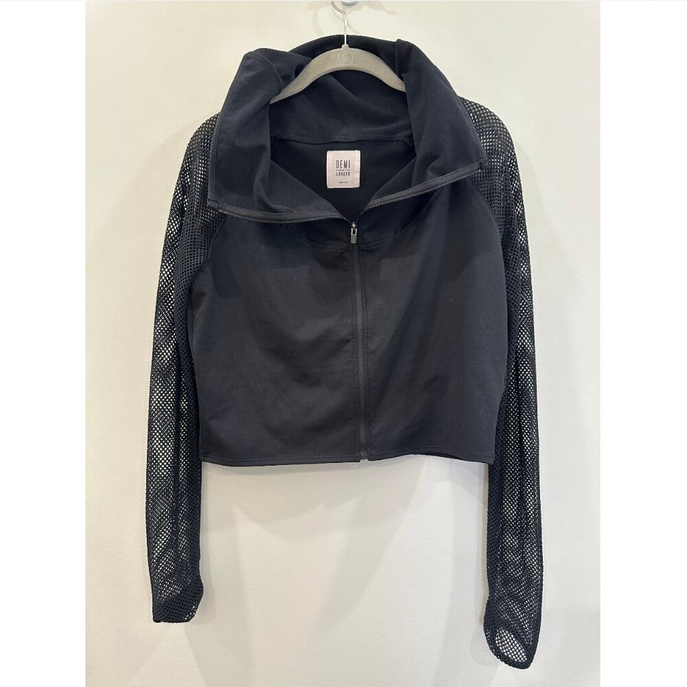DEMI Lovato x Fabletics Mesh Sleeve Cropped Jacket - Black